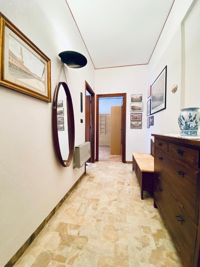 Апартаменти Hostdomus - Bilocale Sul Borgo Фінале-Лігуре Екстер'єр фото